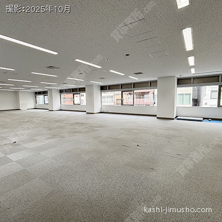 貸室内(4階) 貸室内(4階)