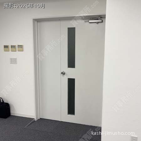 貸室内(2階) 貸室内(2階)