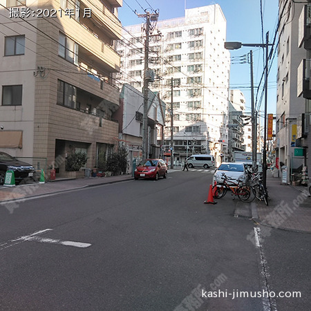 前面道路 