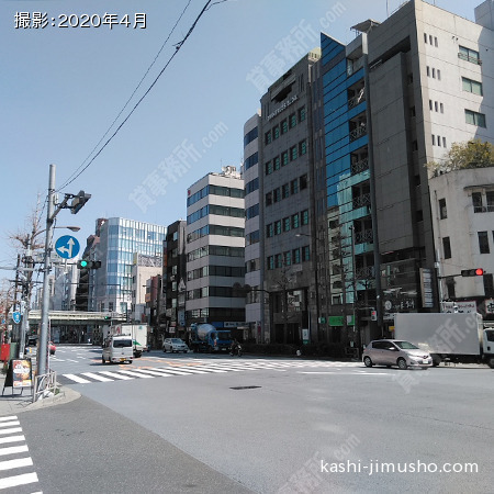 前面道路（江戸通り）