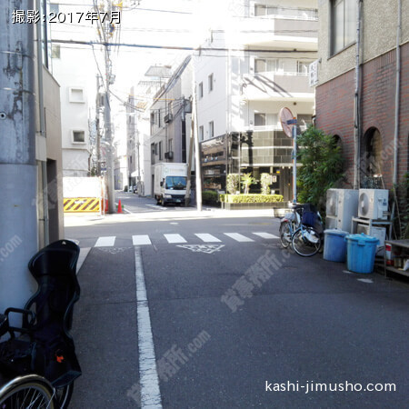 前面道路①