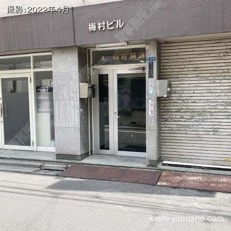 ビル入口