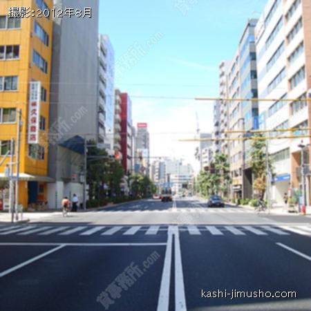 前面道路　江戸通り 