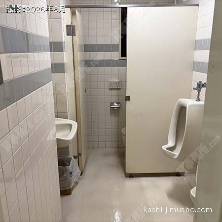 男性トイレ 男性トイレ