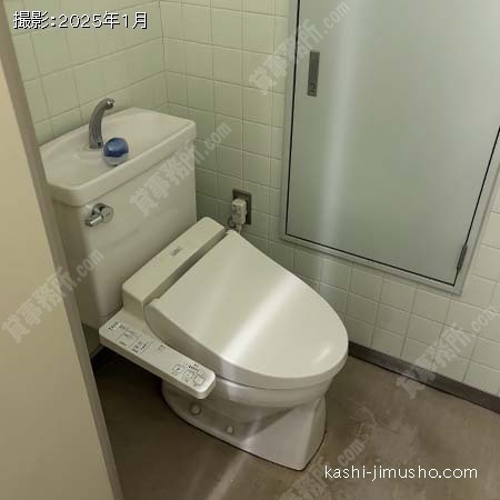 男性トイレ
