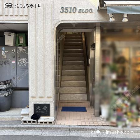 ビル入口