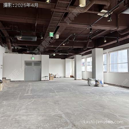 貸室内(8階)