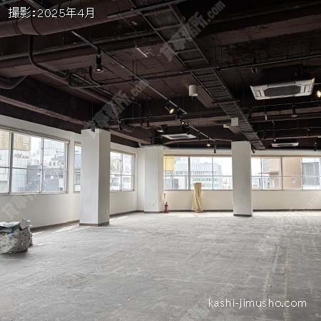 貸室内(8階)