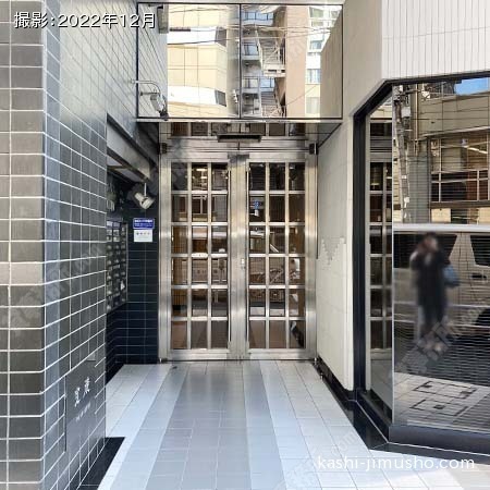 建物入口