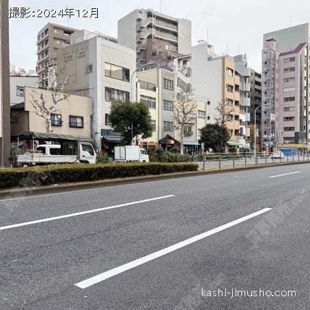 前面道路(国際通り)