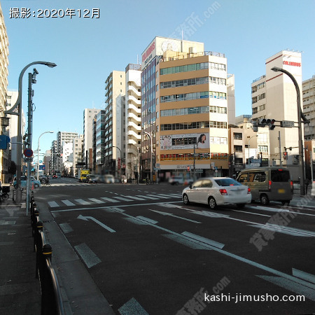 前面道路(浅草通り）