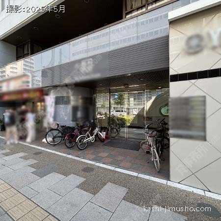 ビル前面