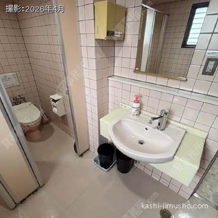 女性トイレ 女性トイレ