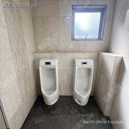 男性トイレ 男性トイレ