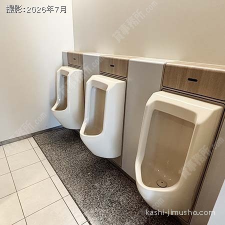 男性トイレ 男性トイレ