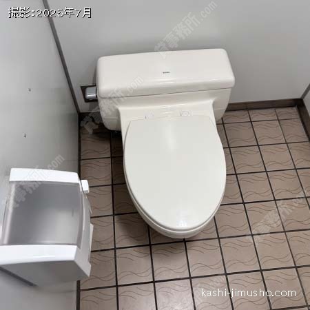 男性トイレ