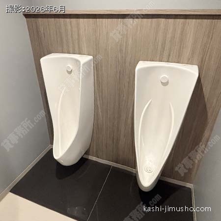 男性トイレ
