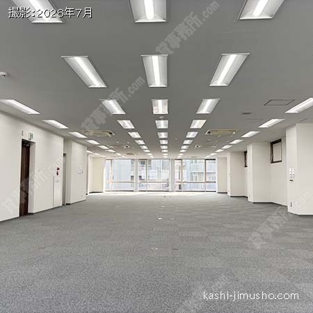貸室内(8階)