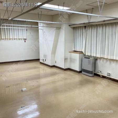 貸室内(2階) 貸室内(2階)