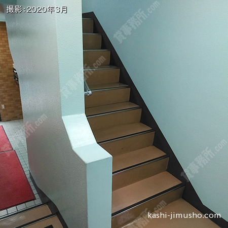 共用階段