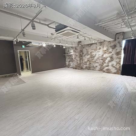 貸室内(3階304号室)