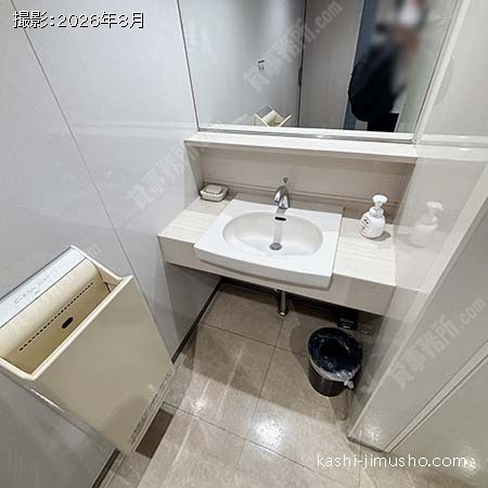男性トイレ