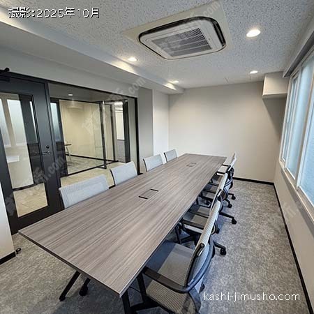 貸室内(2階) 貸室内(2階)