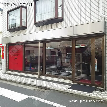 ビル正面
