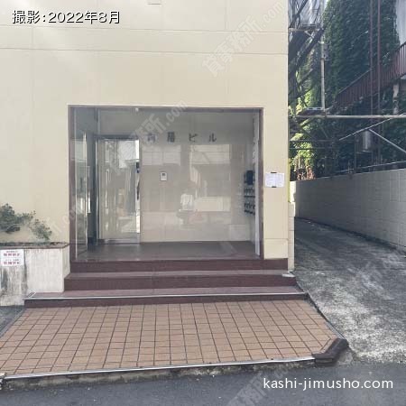 ビル入口