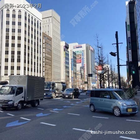前面道路(甲州街道)