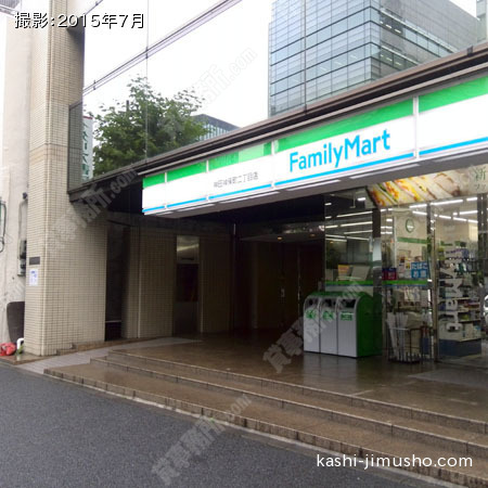 ビル正面