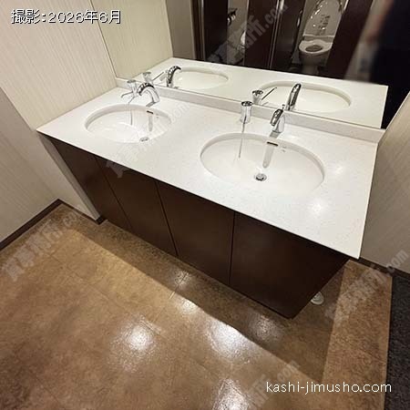 男性トイレ 男性トイレ