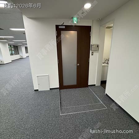 貸室内(2階) 貸室内(2階)