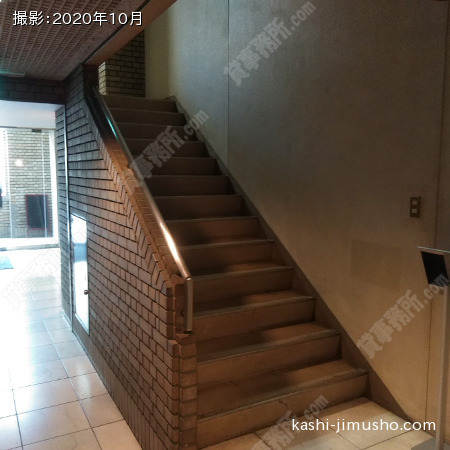 共用階段