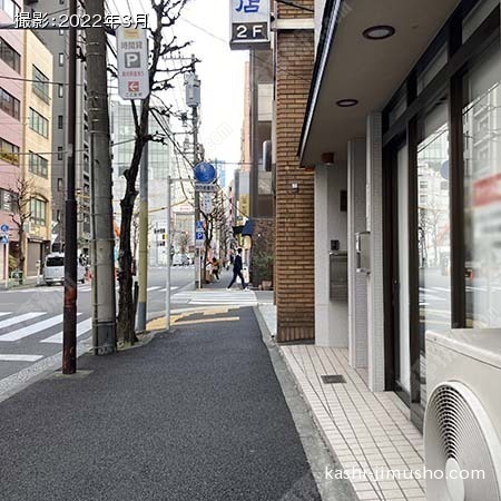 ビル前面