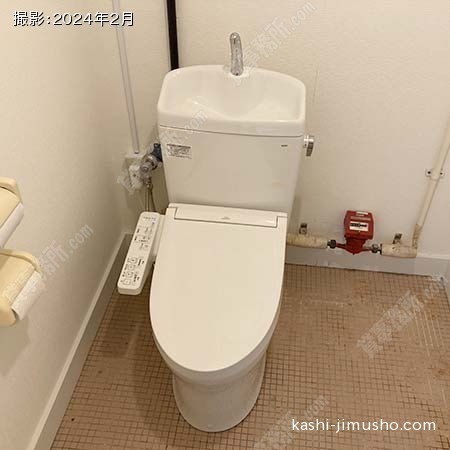 トイレ(3階304号室)