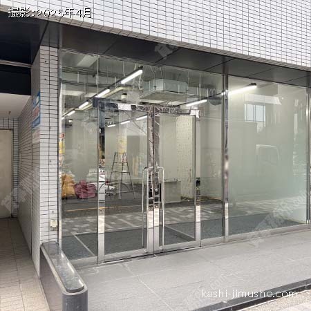 貸室入口(1階)