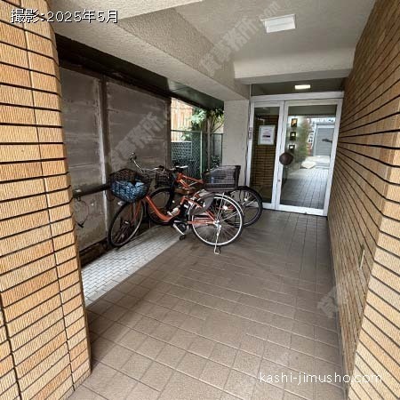 建物入口