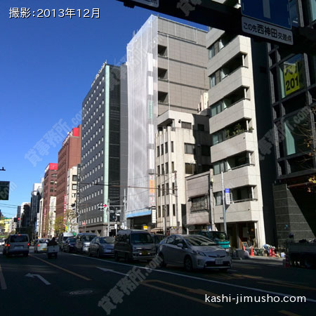 前面道路（専大通り）