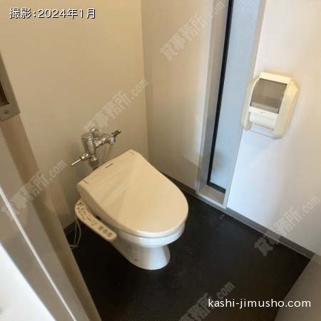 男性トイレ