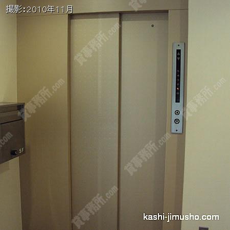 エレベーター 