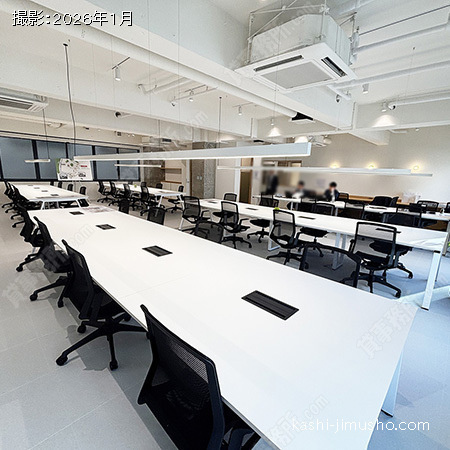 貸室内(4階) 貸室内(4階)