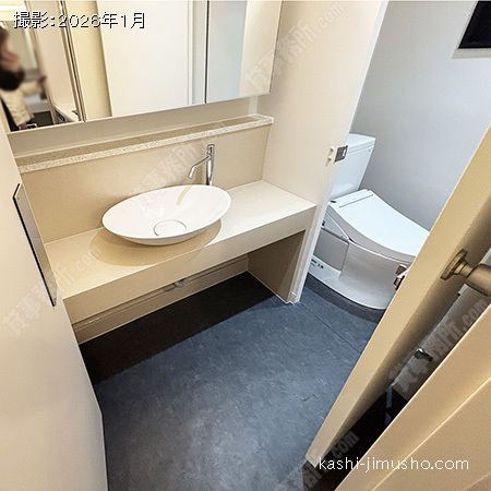 女性トイレ 女性トイレ