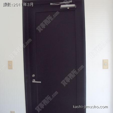 貸室入口 貸室入口