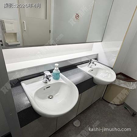 男性トイレ
