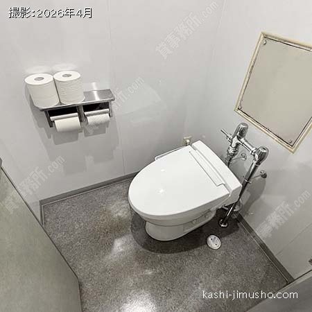 男性トイレ