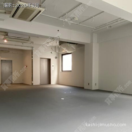貸室内(2階) 貸室内(2階)
