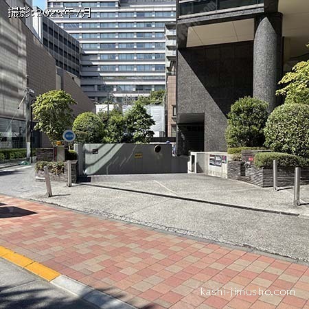 駐車場入口
