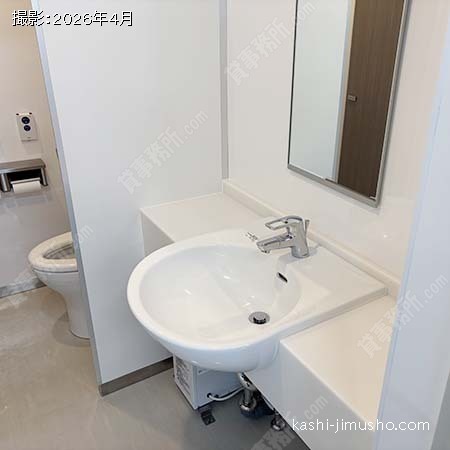 女性トイレ 女性トイレ