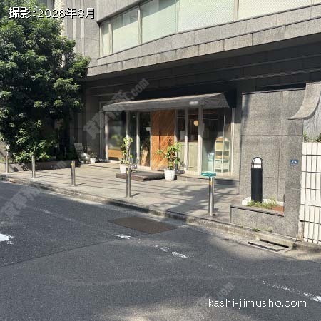 ビル前面 ビル前面
